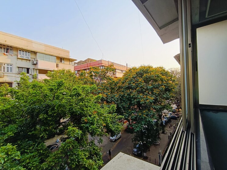 Balcony, marine drive 2 Bedroom 1000 Sq.Ft. Apartment In Marine Drive Mumbai 8647425