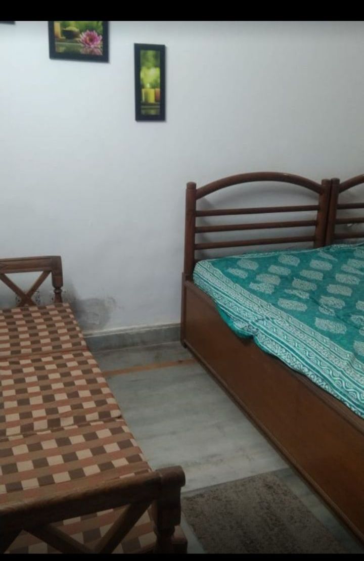 2 BHK Builder Floor For Sale in Lajpat Nagar II