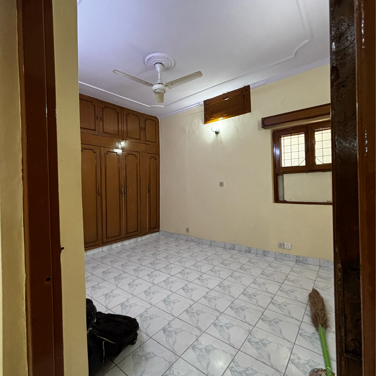 2.5 BHK + Servant Room Builder Floor For Rent in Mein Saket Anupam