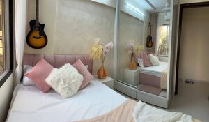 2 BHK Apartment For Sale in DLH Imur, Andheri West