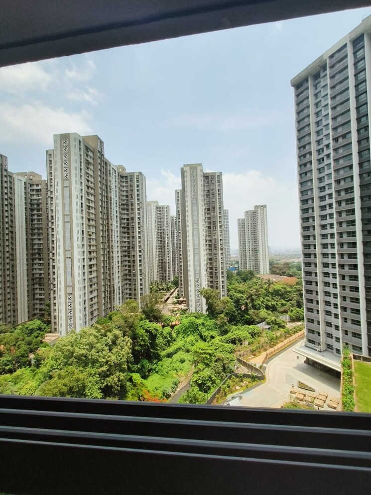 Exterior View, kalpataru-immensa-c 2 Bedroom 706 Sq.Ft. Apartment In Kolshet Road Thane 8647497