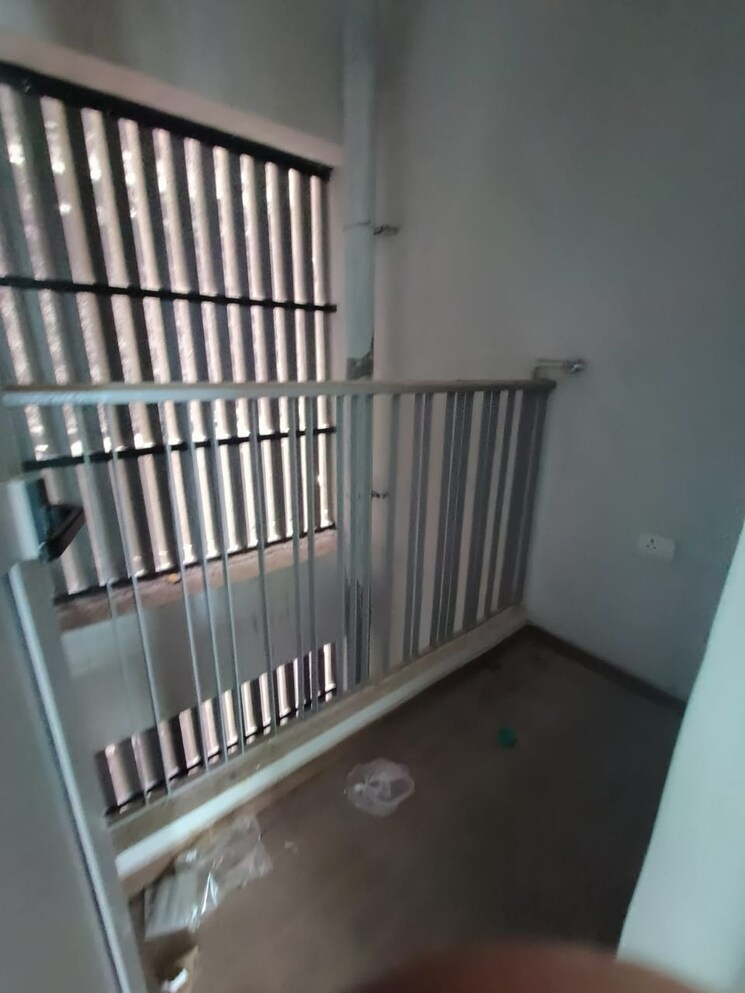 Balcony, kalpataru-immensa-c 2 Bedroom 706 Sq.Ft. Apartment In Kolshet Road Thane 8647497