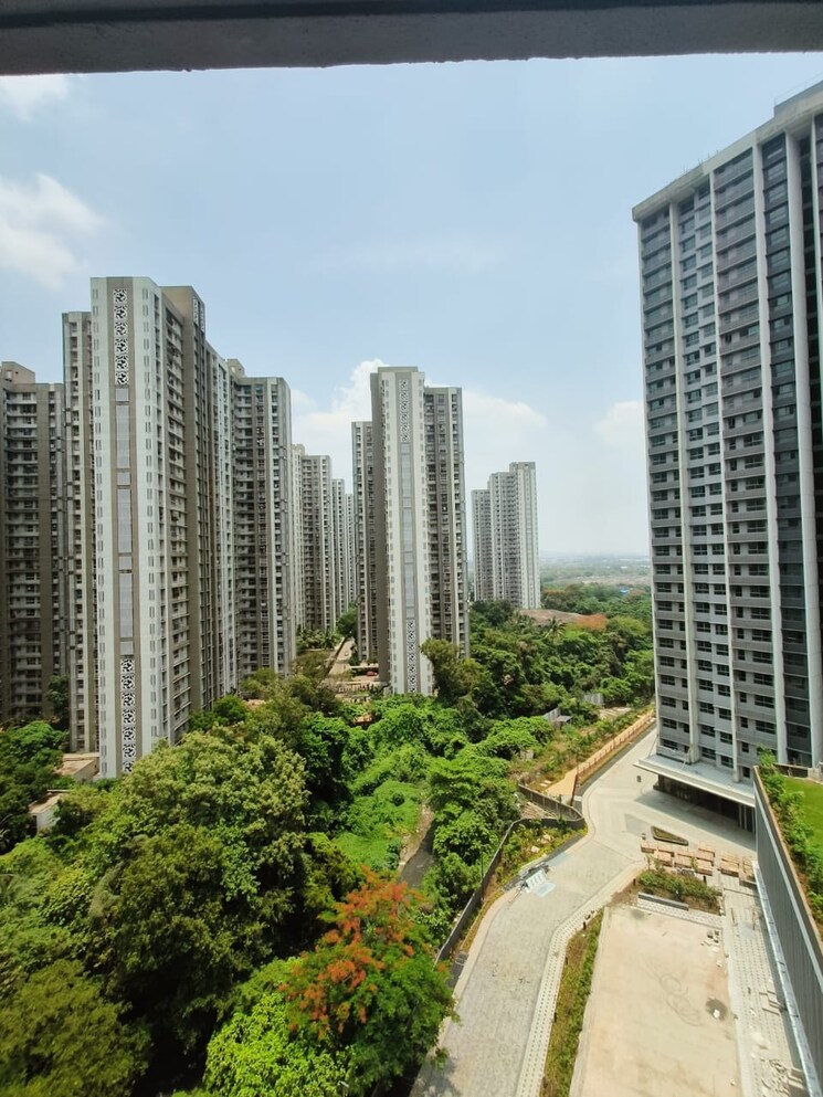 Exterior View, kalpataru-immensa-c 2 Bedroom 706 Sq.Ft. Apartment In Kolshet Road Thane 8647497