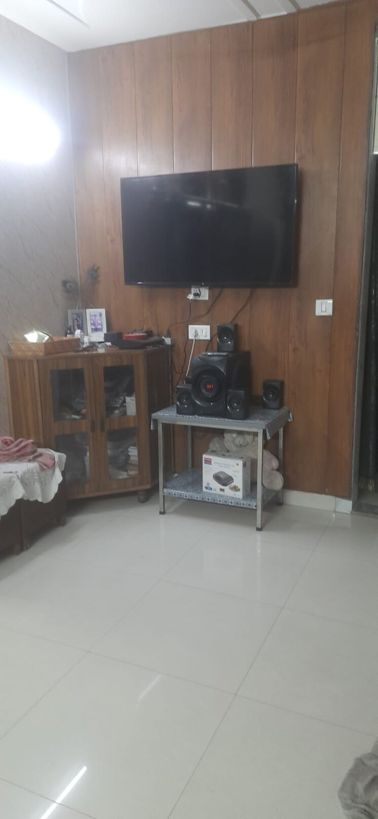 Living Room, raheja-the-delhi-mall 3 Bedroom 900 Sq.Ft. Apartment In Patel Nagar Delhi 8647525
