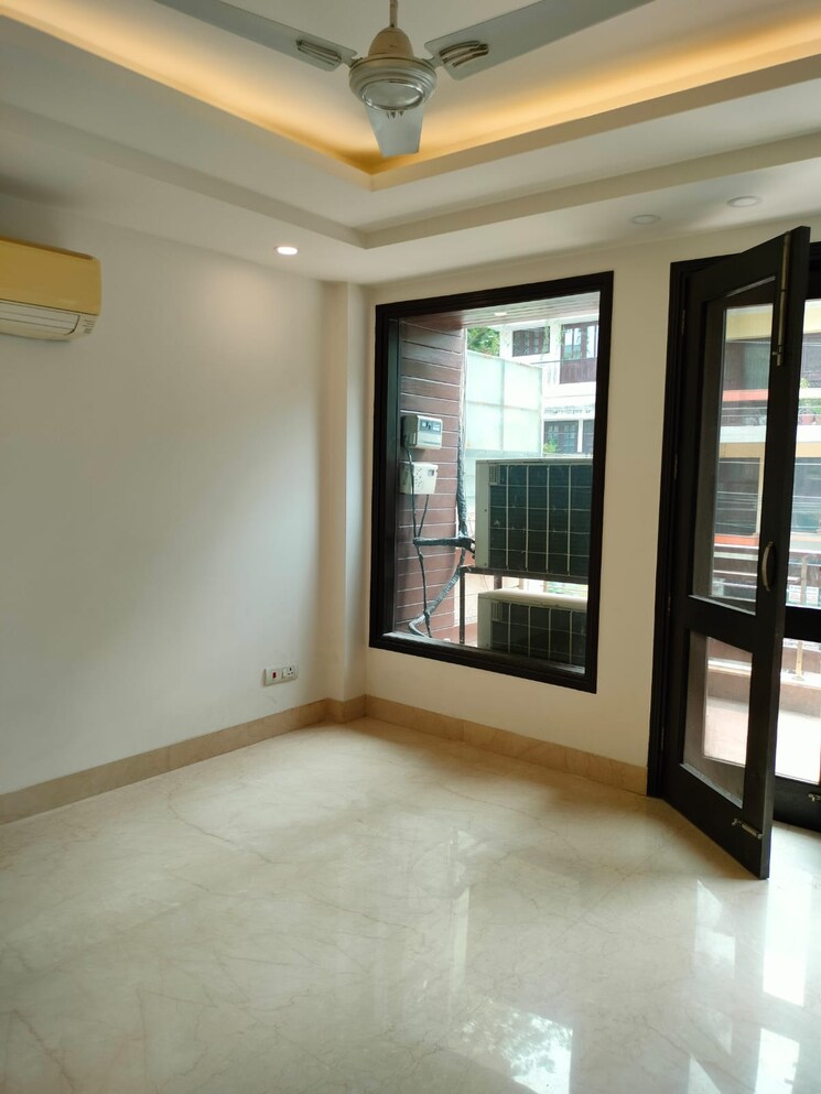 Room, veera-safdarjung-enclave 4 Bedroom 2800 Sq.Ft. Apartment In Safdarjung Enclave Delhi 8647545