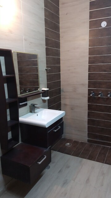 Bathroom in 4 BHK Builder Floor at Rana Pratap Bagh – for Rent