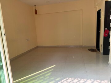 Room in 2 BHK Apartment at Ekta Brooklyn Park, Virar West – for Rent
