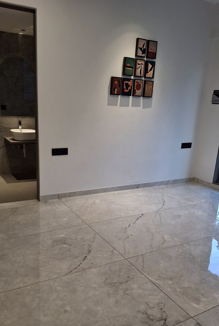 Room, vesu 4 Bedroom 3700 Sq.Ft. Apartment In Vesu Surat 8647566