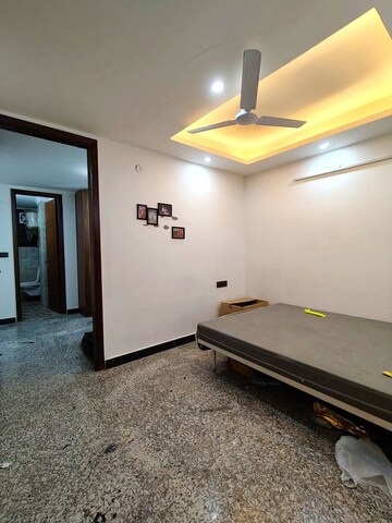 Room in 1 BHK Builder Floor at Saket – for Rent