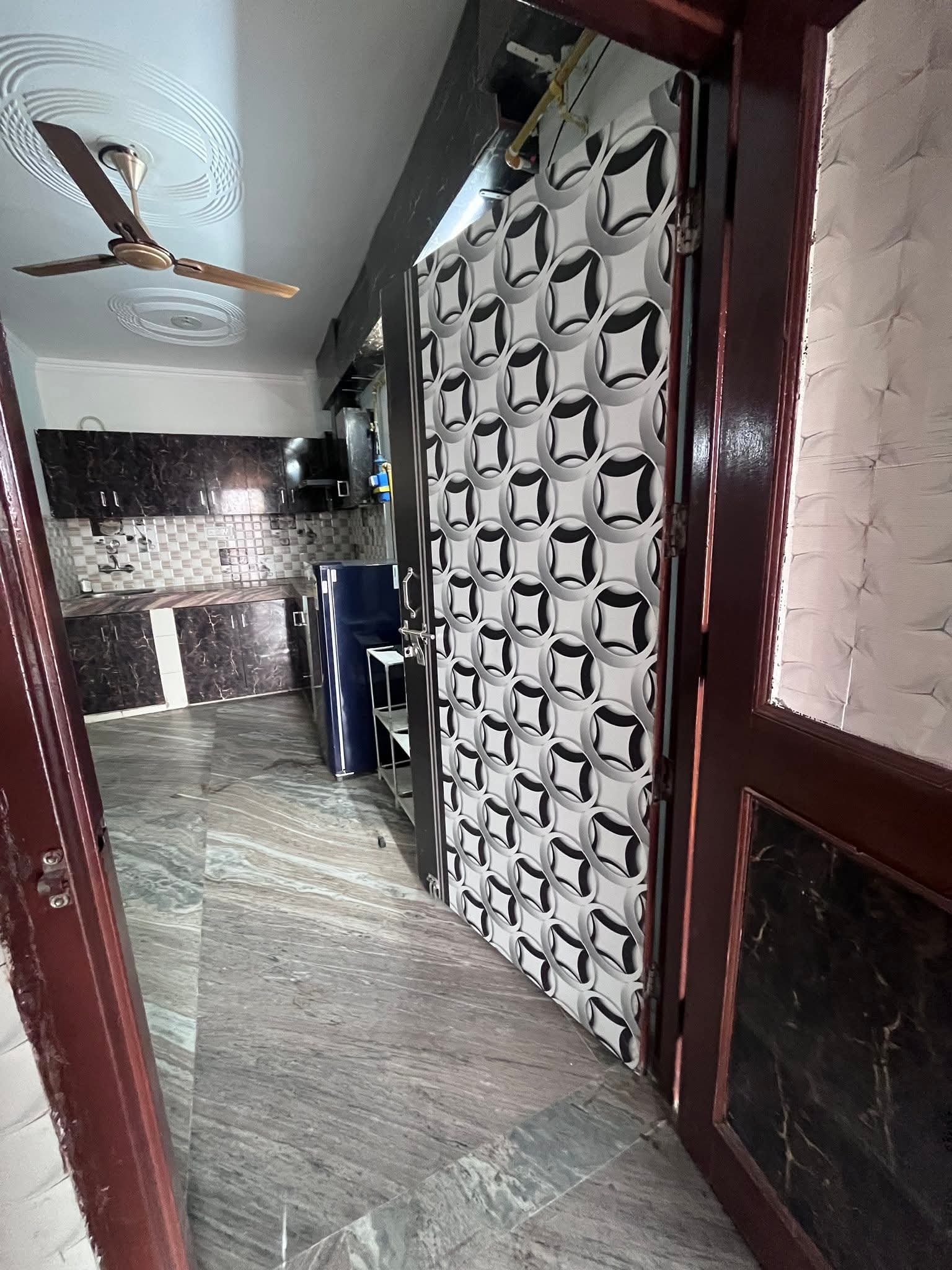 1 RkBuilder Floor For Rent in Builder Floor 