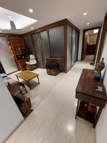 Living Room in 4 BHK Builder Floor at East Of Kailash – for Rent