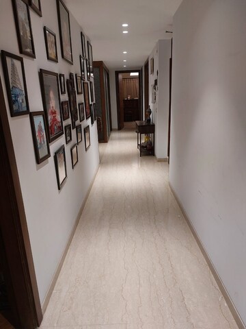  4 BHK Builder Floor at East Of Kailash – for Rent