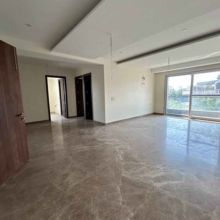 Room, sector 23 4 Bedroom 342 Sq.Yd. Builder Floor In Sector 23 Gurgaon 8647690