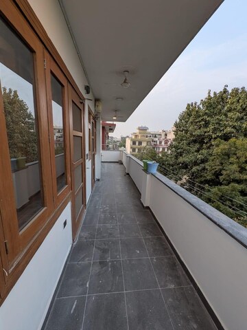 2 BHK Builder Floor For Rent in Sector 4