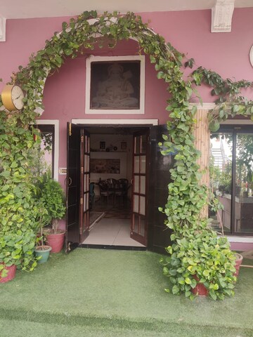 3.5 BHK Villa – Exterior View View at Sahastradhara Road - for Rent