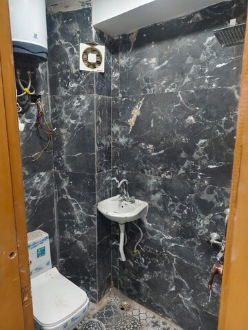Bathroom in 1 BHK Builder Floor at Govindpuri – for Rent