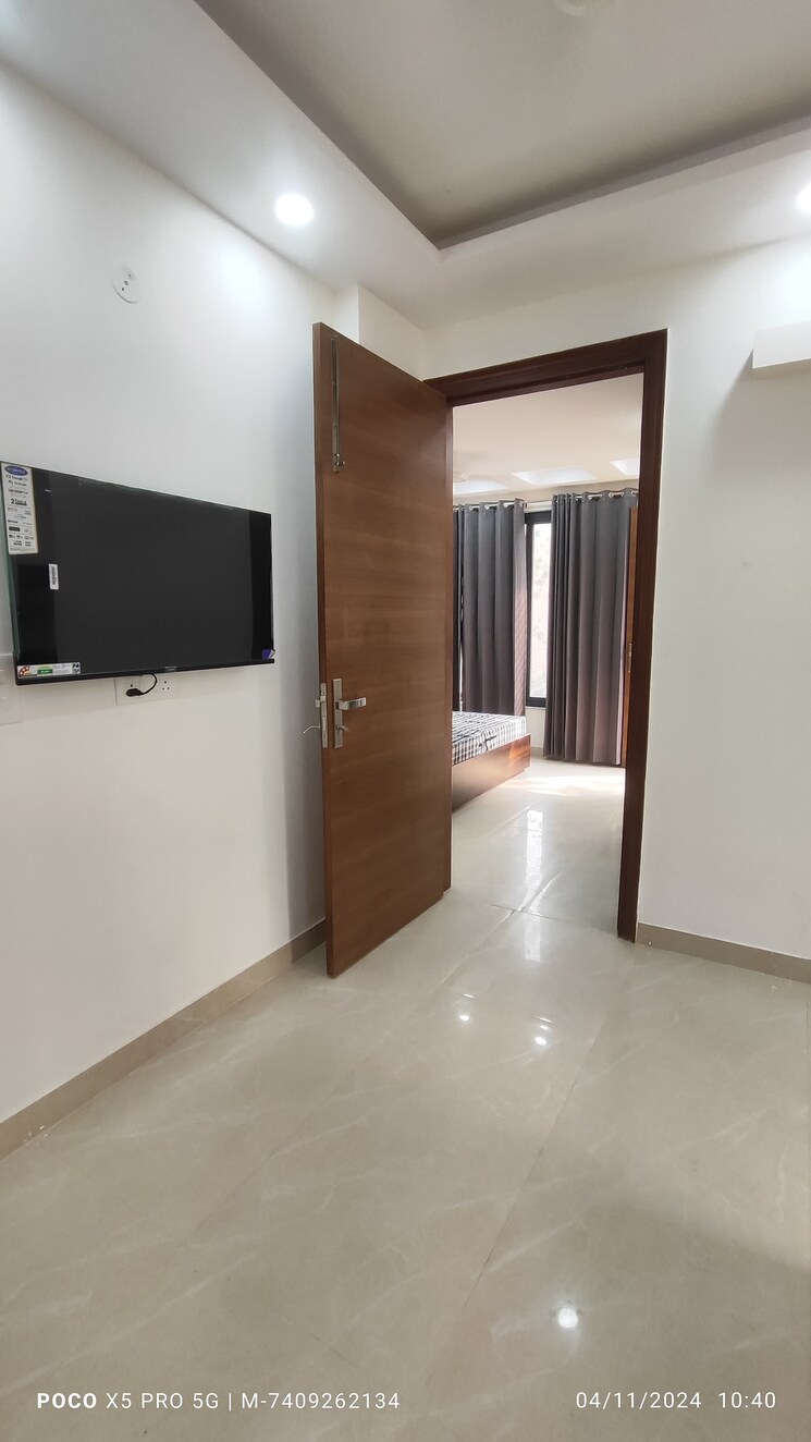 Room, tulip-violet 3 Bedroom 1578 Sq.Ft. Apartment In Sector 69 Gurgaon 8647767