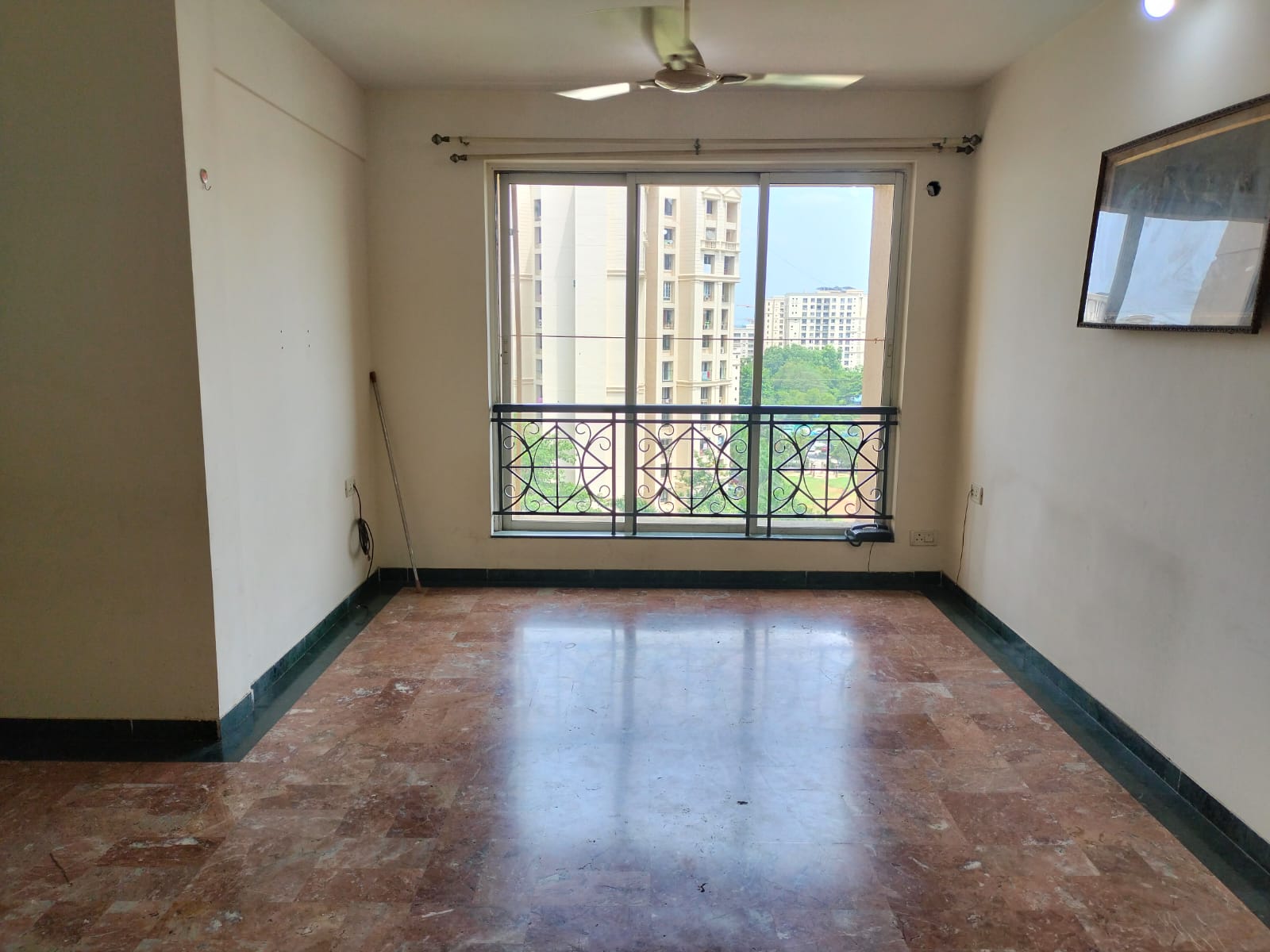 2 BHK 750 Sq.Ft. Apartment in Hiranandani Estate Wellington