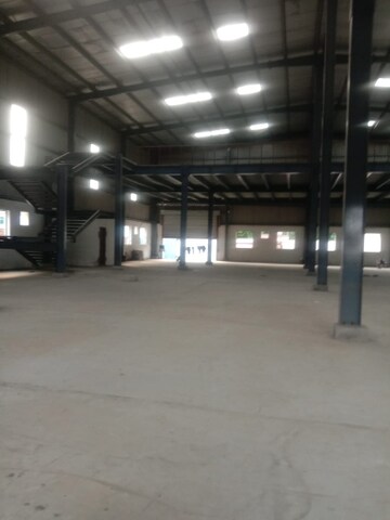 Parking in  Warehouse at Lal Kuan – for Rent