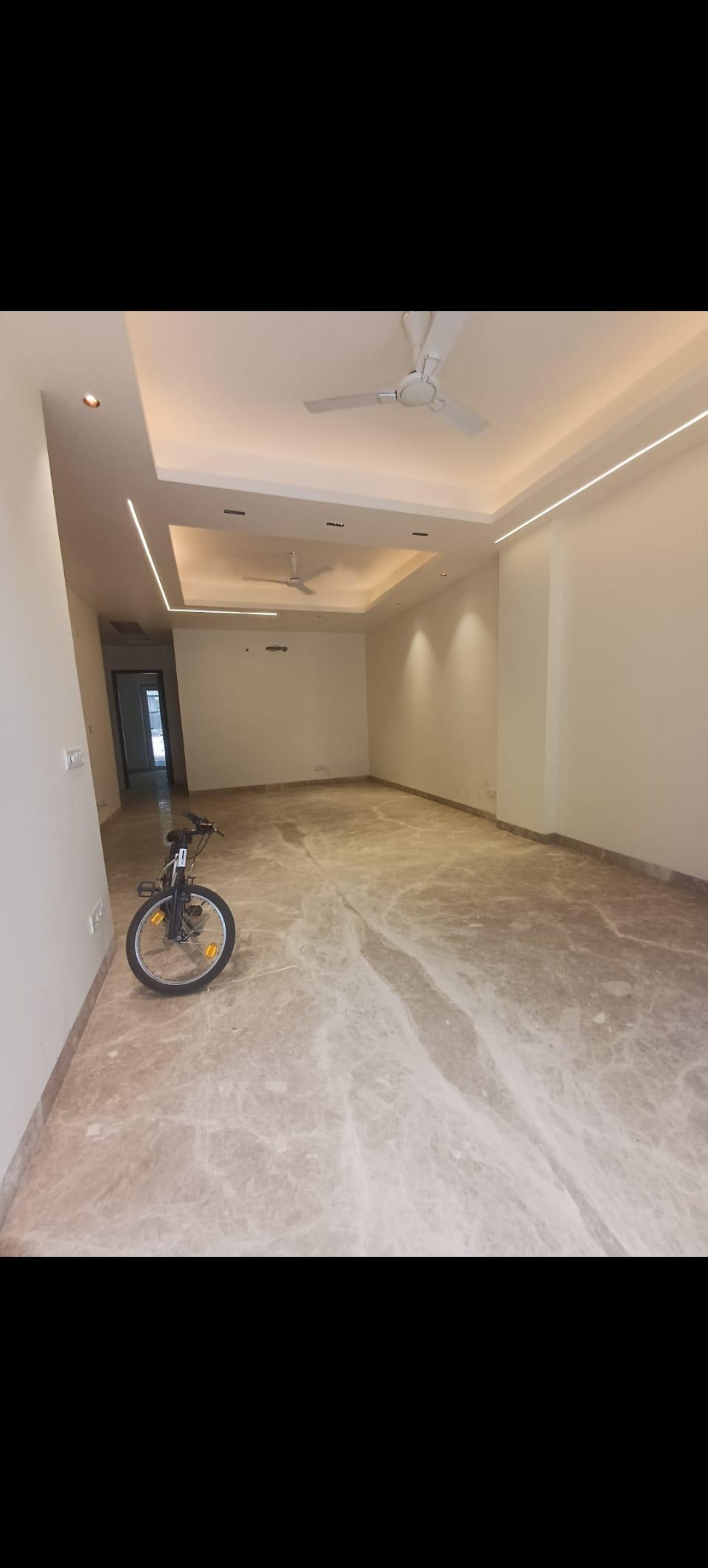 3 BHK + Servant Room,Extra Room Builder Floor For Rent in Builder Floor 