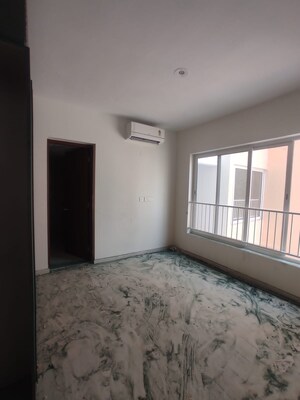 Room in 3.5 BHK Apartment at Shapoorji Pallonji Joyville Gurgaon, Sector 102 – for Sale