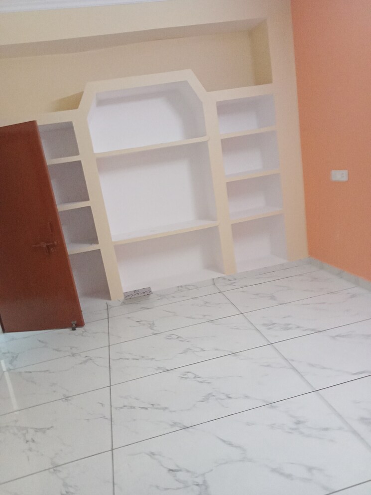 Room, aliganj 2 Bedroom 921 Sq.Ft. Villa In Aliganj Lucknow 8648015