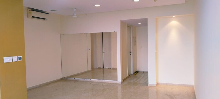 Room, hiranandani-gardens-solitaire 4 Bedroom 2300 Sq.Ft. Apartment In Powai Mumbai 8648034