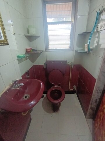 Bathroom in  Pg at Vashi Sector 6 – for Rent