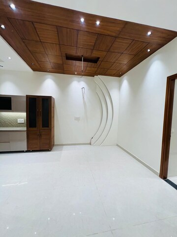 3 BHK Builder Floor For Rent in KharaR-Banur Road