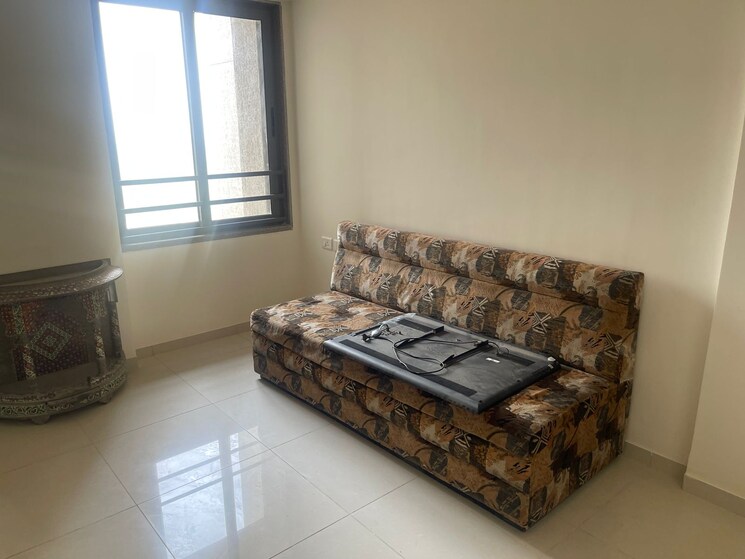 Living Room, shela 2 Bedroom 1100 Sq.Ft. Apartment In Shela Ahmedabad 8648093