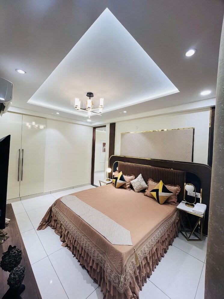 Bedroom, the-suman-marvelous 3 Bedroom 1895 Sq.Ft. Apartment In Ramgarh Bhudda Zirakpur 8648107