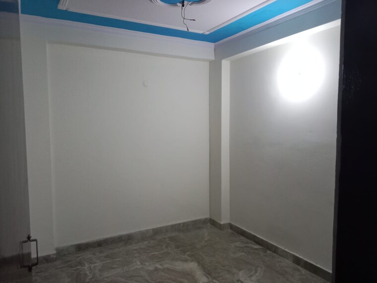 Room, khanpur 2 Bedroom 60 Sq.Yd. Apartment In Khanpur Delhi 8648128