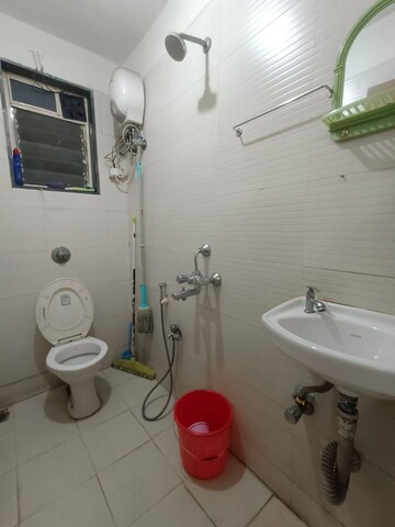 Bathroom in 2.5 BHK Apartment at Gahlot Majesty and Avenue CHS, Seawoods – for Rent