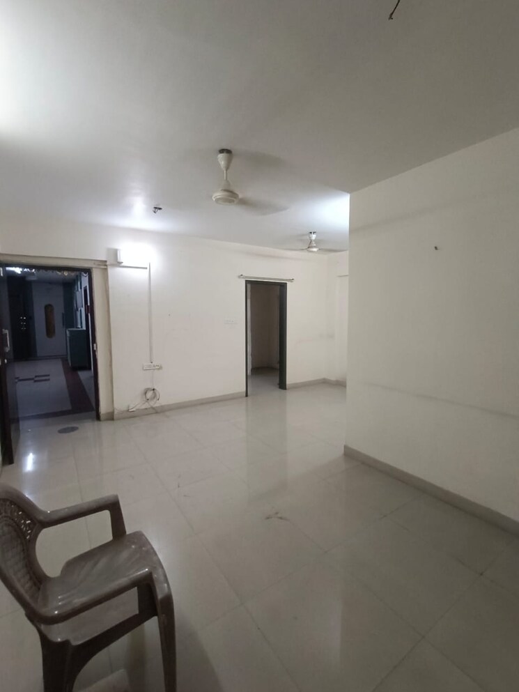 Living Room, gahlot-majesty-and-avenue-chs 2.5 Bedroom 1550 Sq.Ft. Apartment In Seawoods Navi Mumbai 8648118