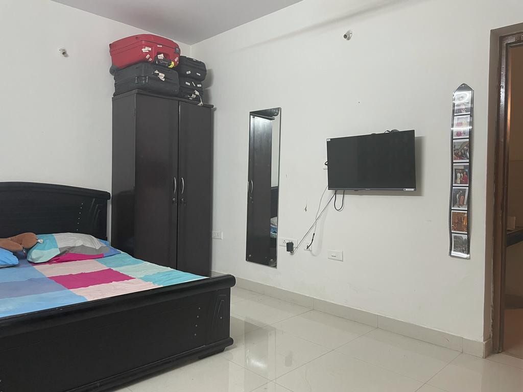2 BHK + Pooja Room 1395 Sq.Ft. Apartment in Theme Ambience Golf View