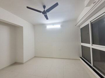 1 BHK Apartment For Rent in Godrej Emerald, Ghodbunder Road