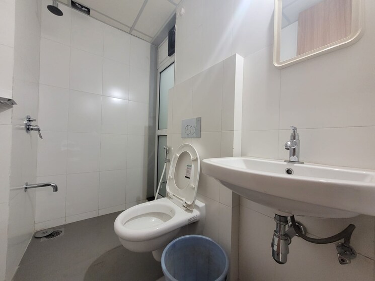 Bathroom, godrej-emerald 1 Bedroom 805 Sq.Ft. Apartment In Ghodbunder Road Thane 8648203