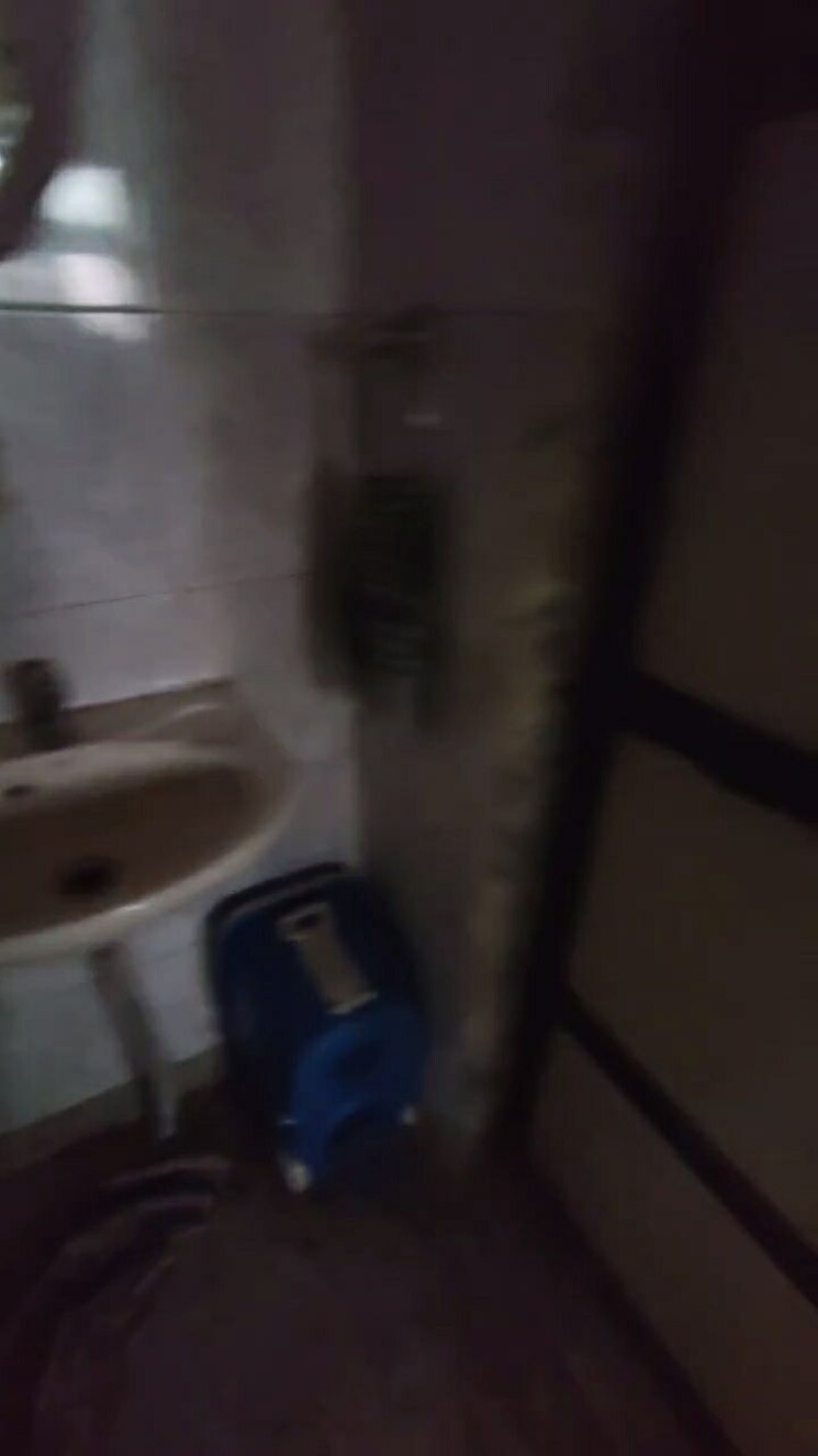 Bathroom, golden-palace-chs 1 Bedroom 600 Sq.Ft. Apartment In Kandivali East Mumbai 8648194