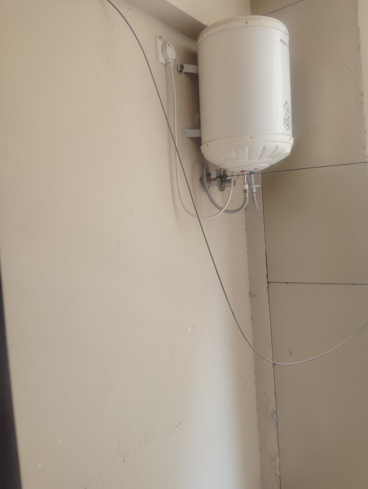 Other, kharar kurali highway 3 Bedroom 1200 Sq.Ft. Apartment In KharaR Kurali Highway Mohali 8648212