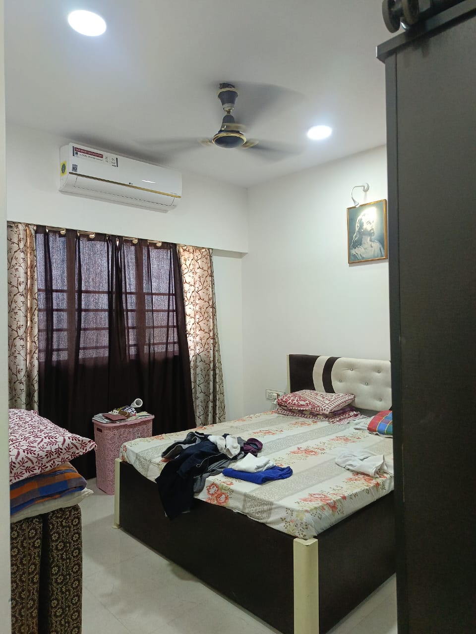 2 BHK 678 Sq.Ft. Apartment in Sheth Vasant Oasis