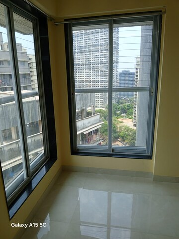 Room in 1 BHK Apartment at Om Balaji Heights, Mira Road – for Rent
