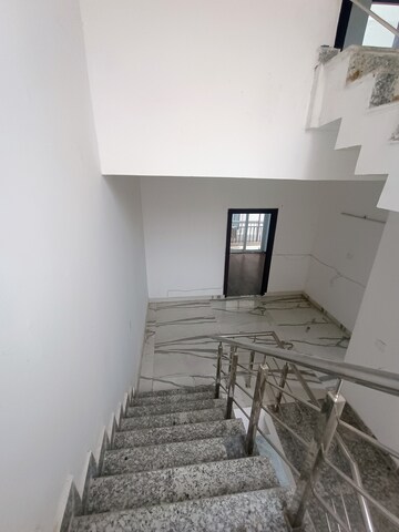 Staircase in 3 BHK Villa at Amrapali Leisure Valley, Tech Zone 4 Greater Noida – for Rent