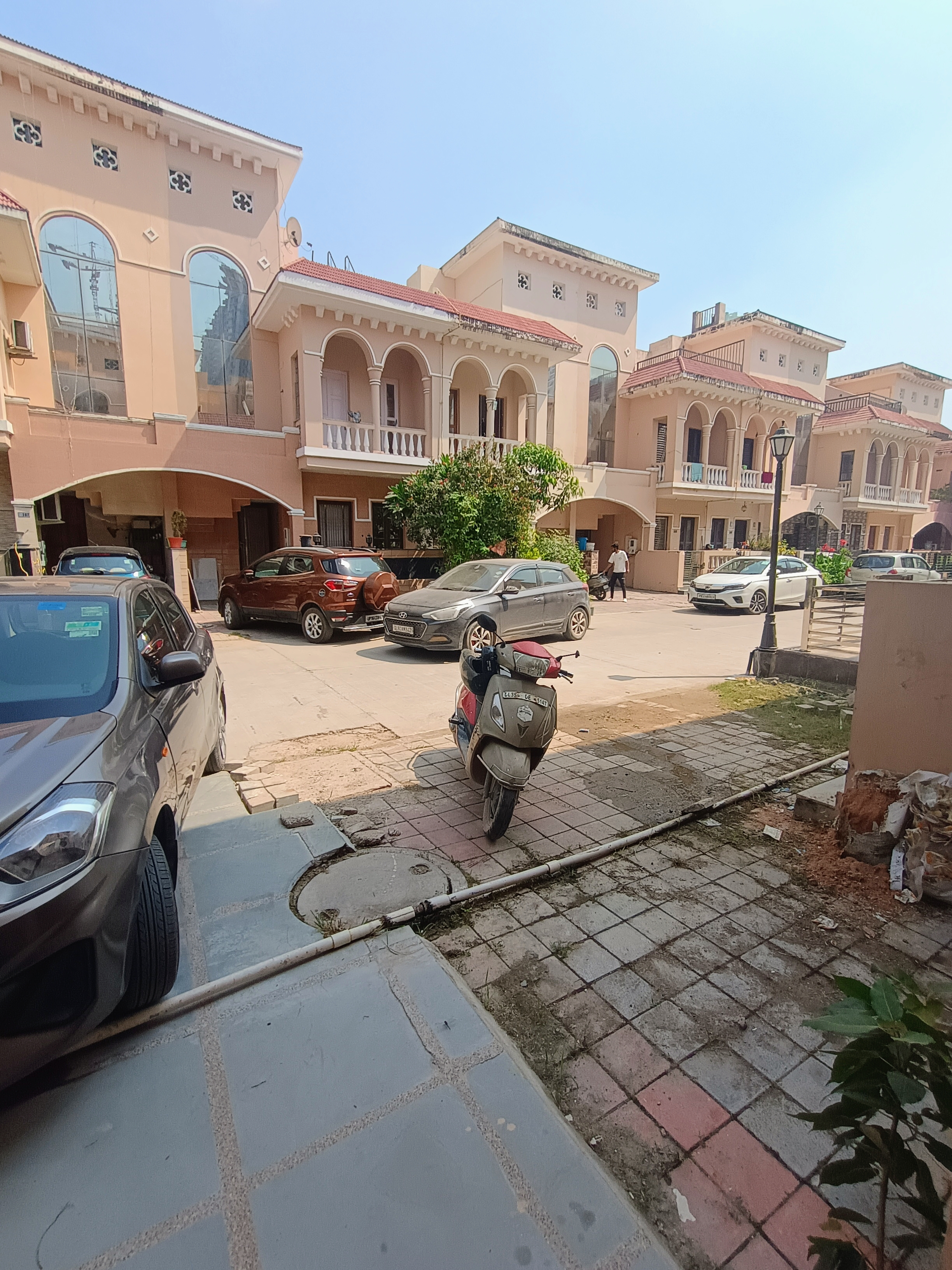 3 BHK Villa For Rent in Amrapali Leisure Valley