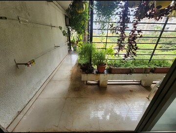 Balcony in 1.5 BHK Apartment at Living Essence, Kandivali East – for Sale