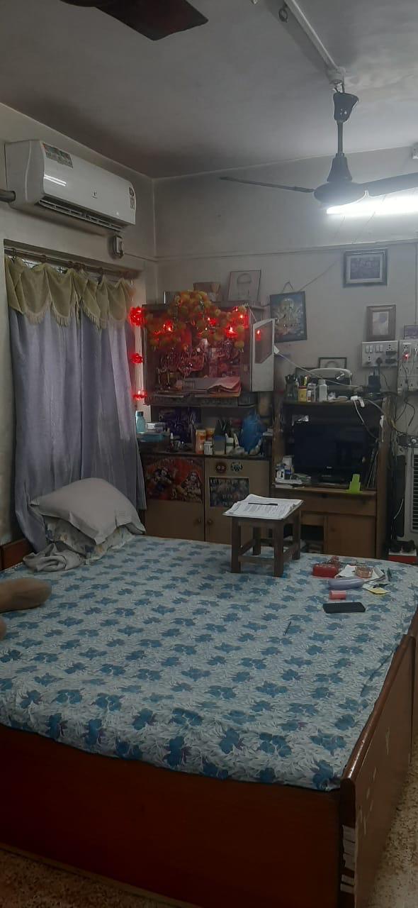 2 BHK Apartment For Sale in Gurukrupa Marina Enclave