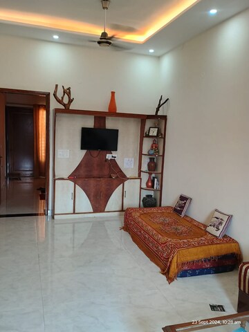 Living Room in 6+ BHK Independent House at Aerocity – for Sale