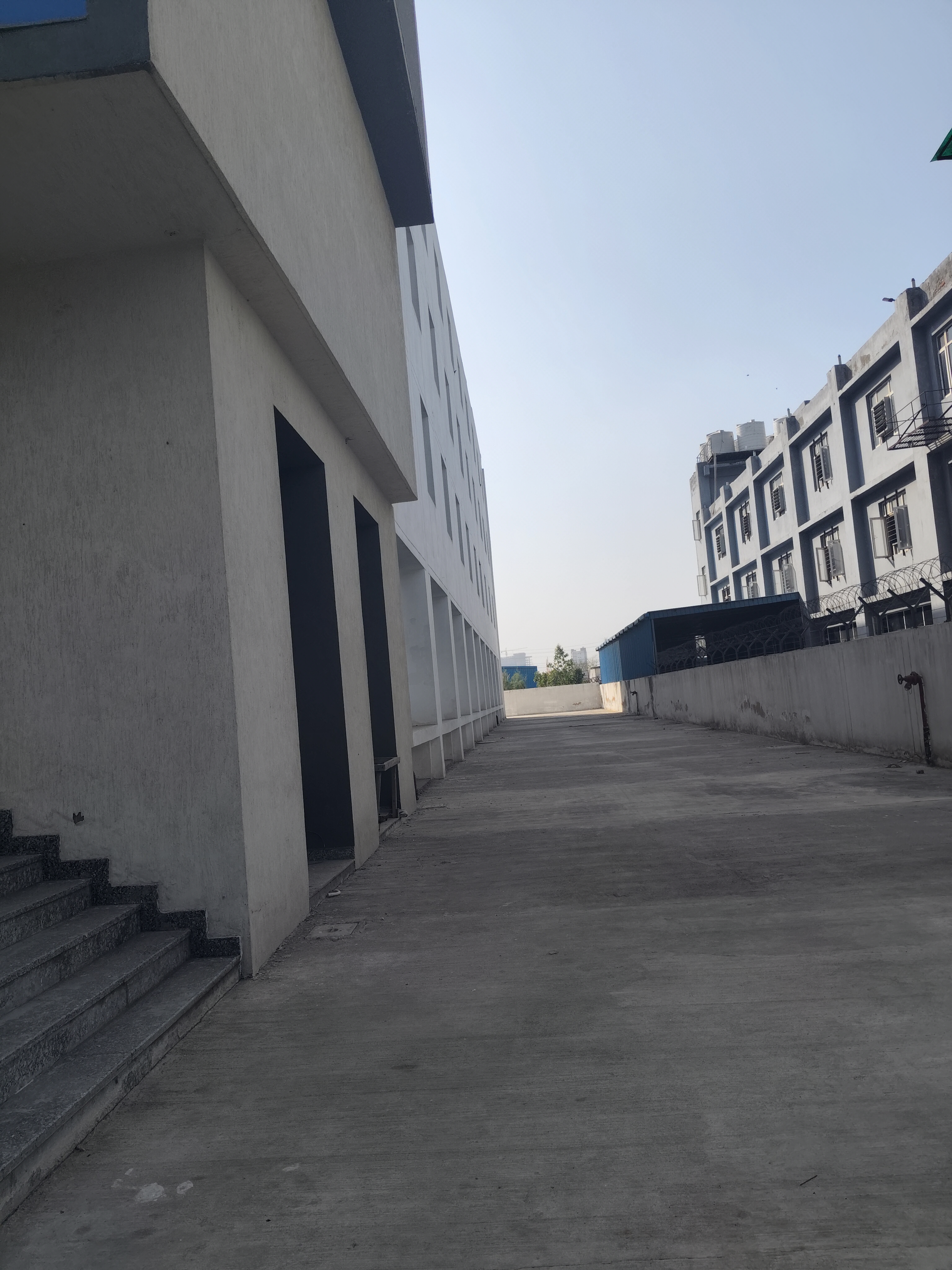 Warehouse For Rent in Toy City Complex