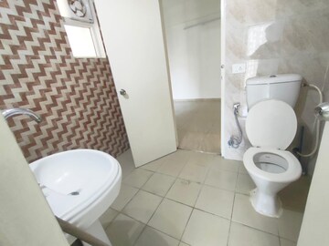 Bathroom in 3 BHK Apartment at Amrapali Golf Homes, Sector 4 Greater Noida – for Rent