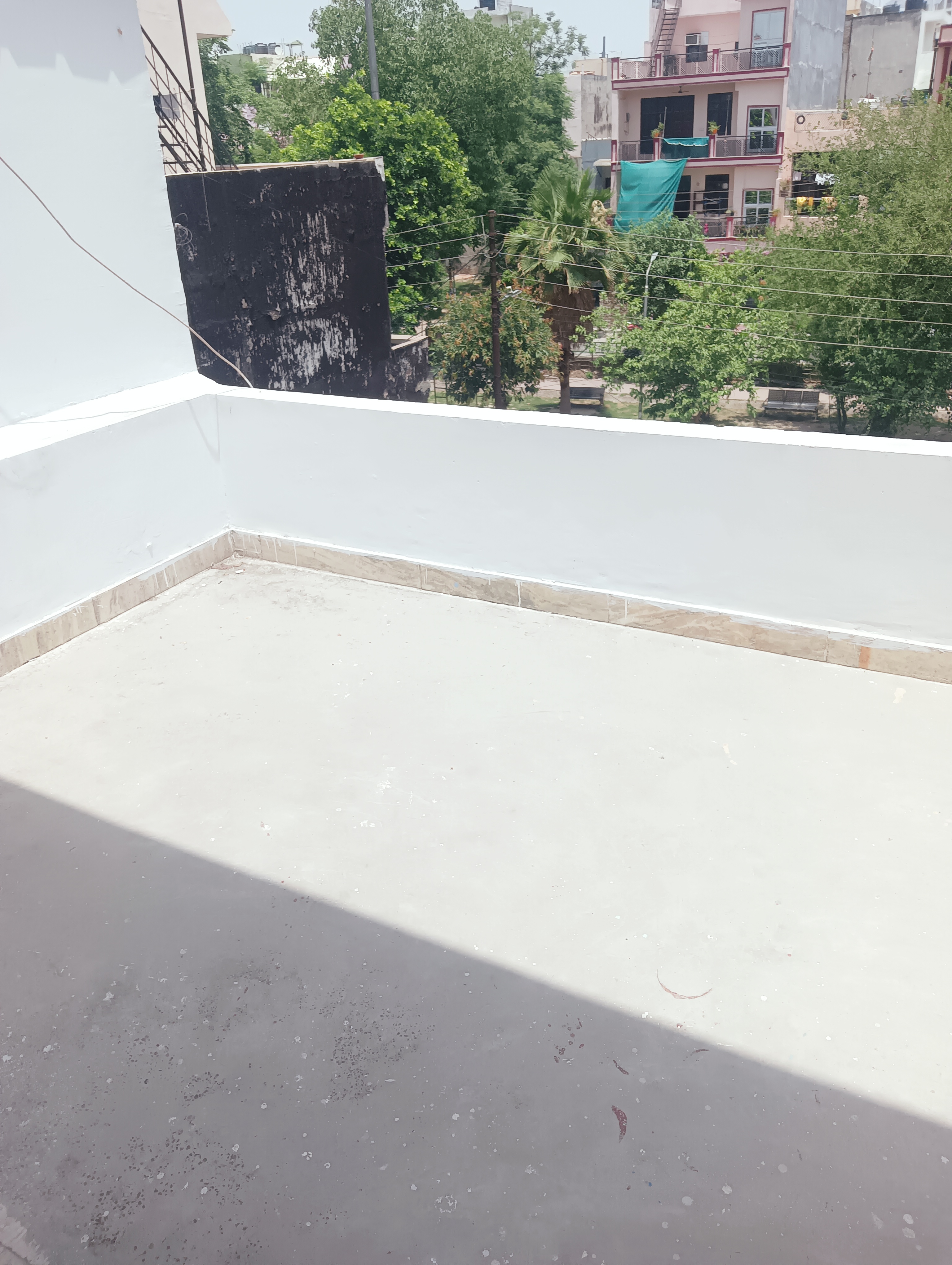 1 BHK 700 Sq.Ft. Independent House in RWA Apartments Sector 53