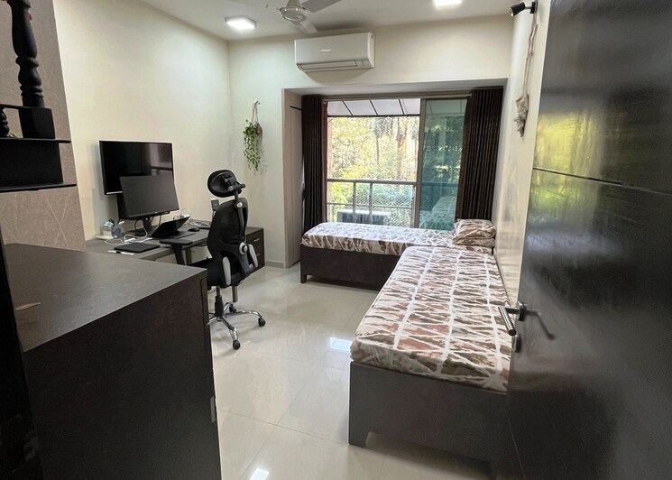 Master Bedroom, k-raheja-vistas 2 Bedroom 800 Sq.Ft. Apartment In Andheri East Mumbai 8648376